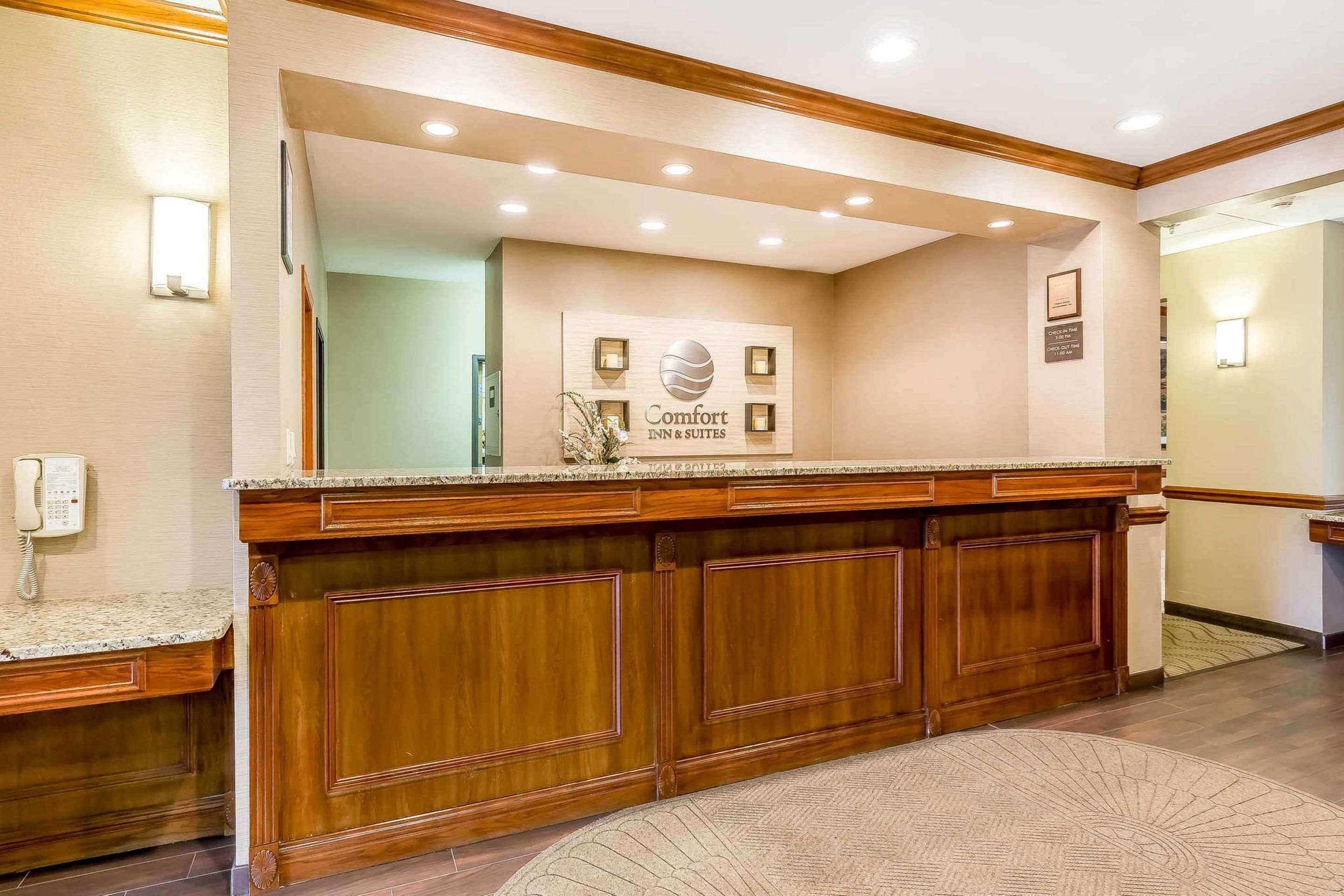 Comfort Inn & Suites East Moline Near I-80 Esterno foto