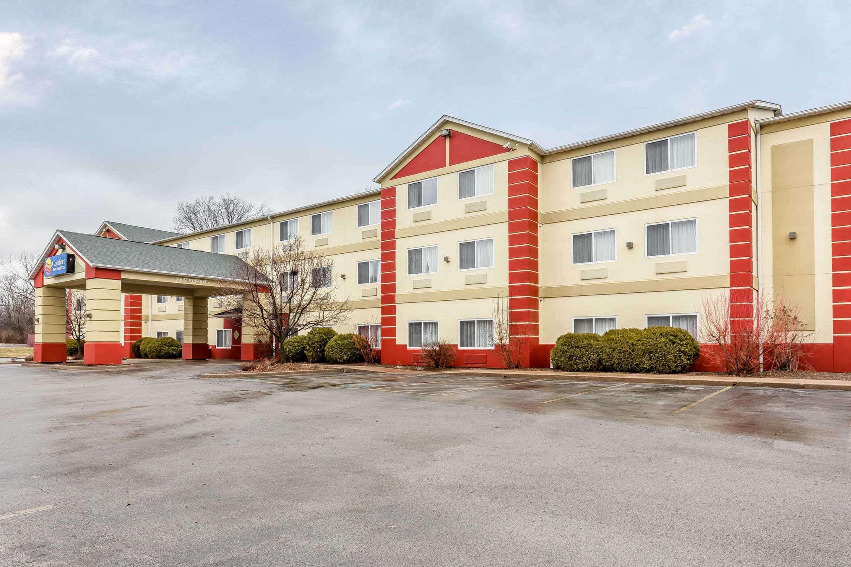 Comfort Inn & Suites East Moline Near I-80 Esterno foto