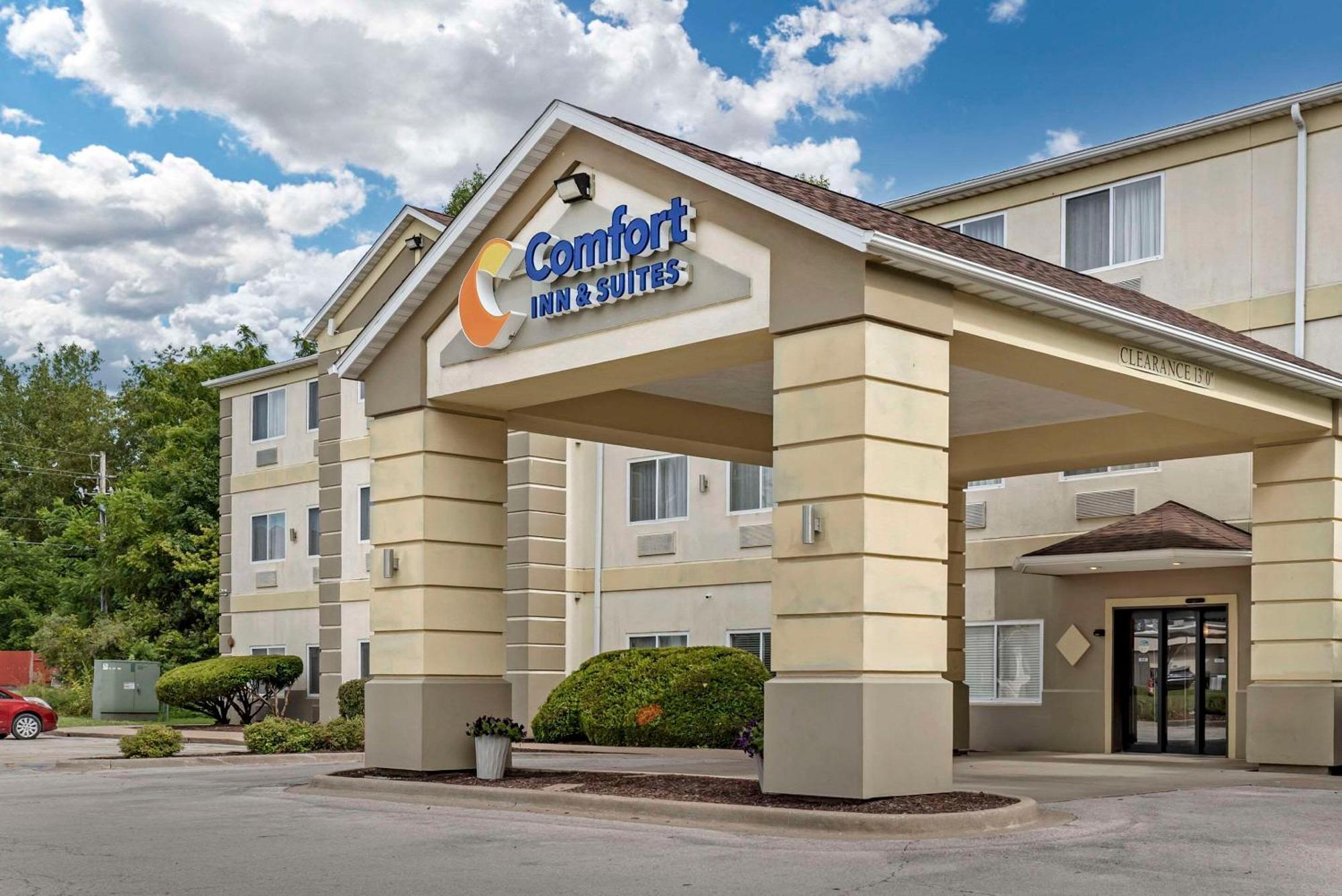 Comfort Inn & Suites East Moline Near I-80 Esterno foto
