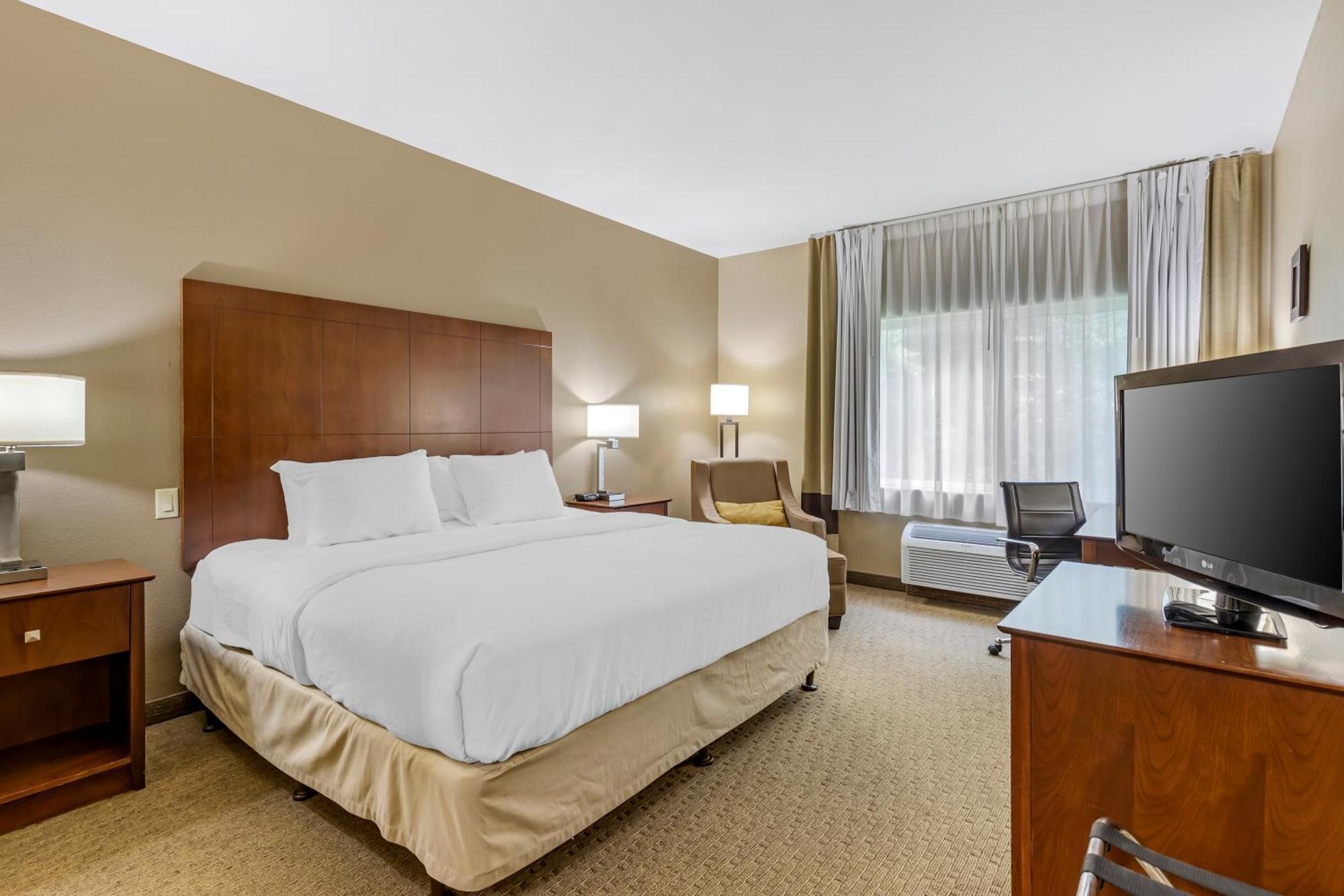 Comfort Inn & Suites East Moline Near I-80 Esterno foto